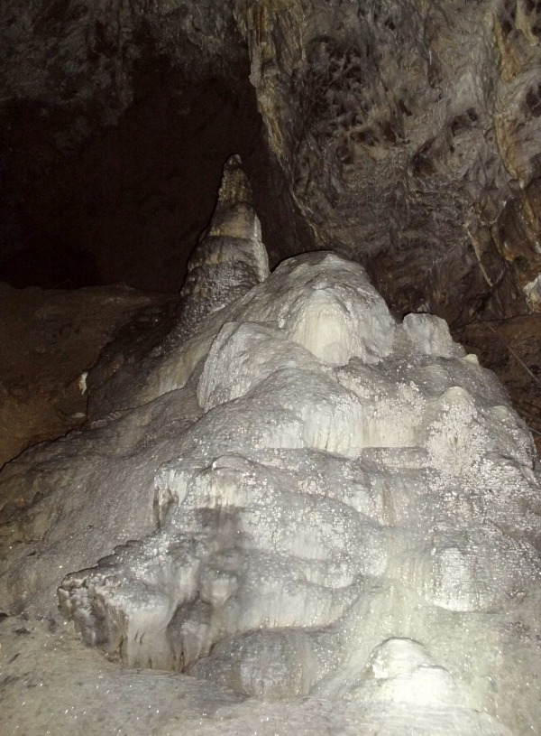 Ochozsk jeskyn - sintrov tvar Hradisko