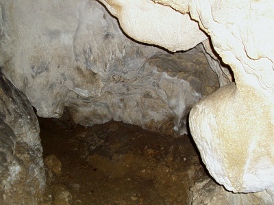 Jeskyn . 1201 - lev chodba