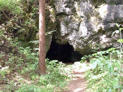 Verunina jeskyn - vstup