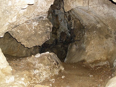 Jeskyn Ve Vajenku - za Turistickou skou