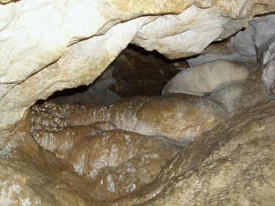 Jeskyn Ve Vajenku - zasintrovan komn pod pevisem